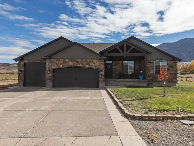 374 E 410 N, Annabella, UT 84711 - Image #1