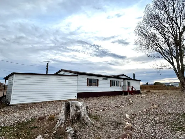 1720 E 500 S, Naples, UT 84078 - Image #1