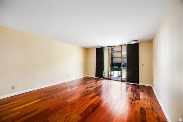 939 S Donner Way #107, Salt Lake City, UT 84108 - Image #3