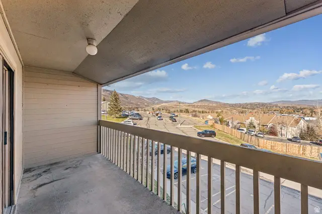 1700 Upper Ironhorse Loop #B6, Park City, UT 84060 - Image #3
