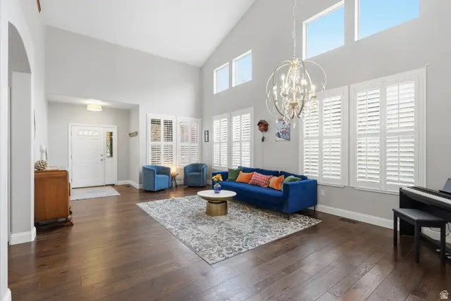 1962 E Bluffside Cir, Sandy, UT 84092 - Image #3