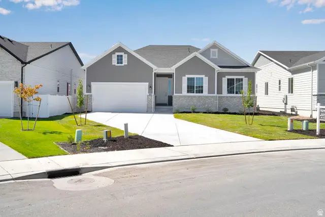 283 E Polaris Dr S #102, Saratoga Springs, UT 84045 - Image #1