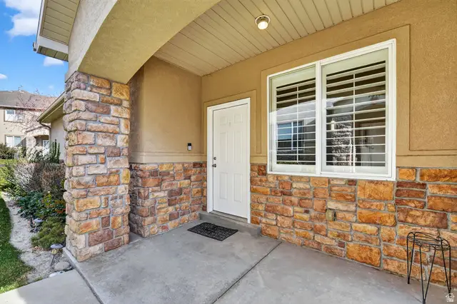 4758 W Wagon Train Dr S, Herriman, UT 84065 - Image #2