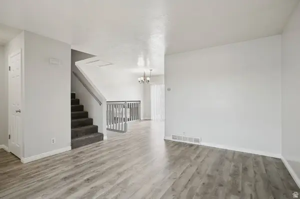 5856 S 3950 W, Roy, UT 84067