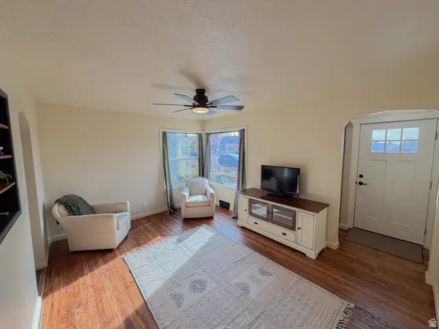 616 Jefferson St, Montpelier, ID 83254 - #3