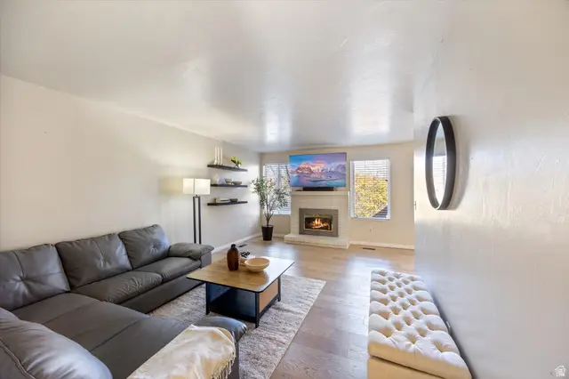 1077 E 8320 S, Sandy, UT 84094 - Image #2