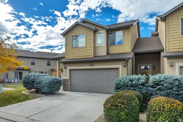 866 S Pheasant Run Dr, Orem, UT 84058
