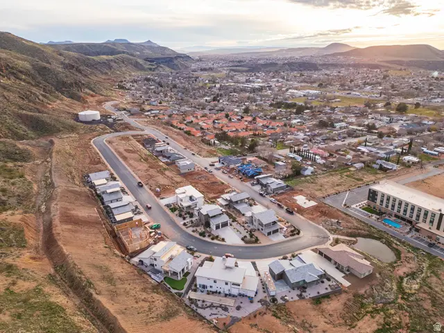 451 N 200 E, La Verkin, UT 84745 - Image #3