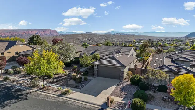 2498 E Canyon Dr, Washington, UT 84780 - Image #2