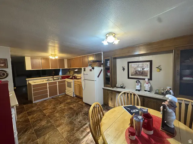 400 N 500 W #13, Moab, UT 84532 - Image #2