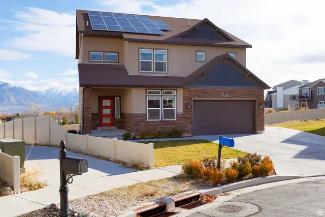 4102 W Madingley Cir S, Herriman, UT 84096 - Image #2