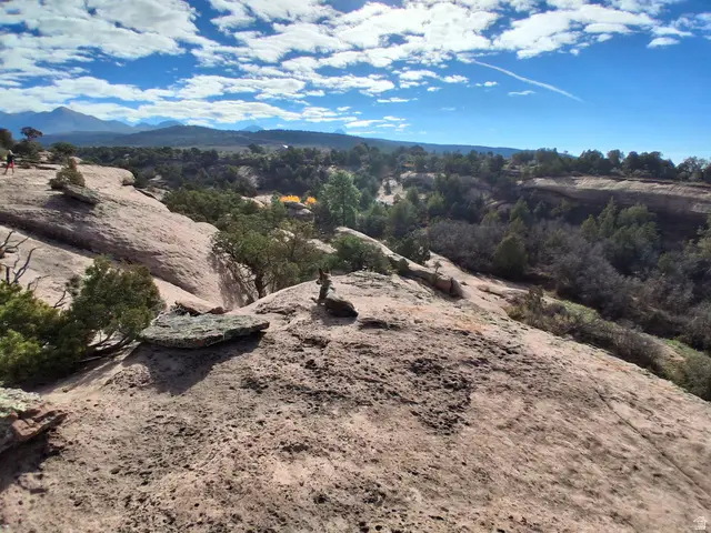 411 W Sand Flats Rd 11675 E L On Pub Rd, Moab, UT 84532 - Image #1