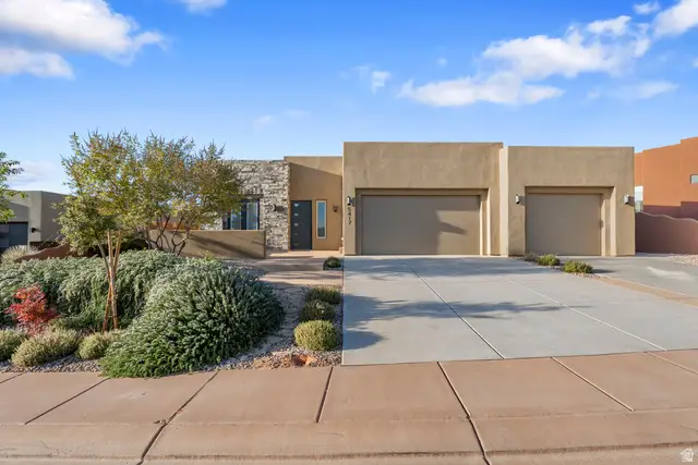 5417 W Copper Cliffs Way, Hurricane, UT 84737 - Image #1