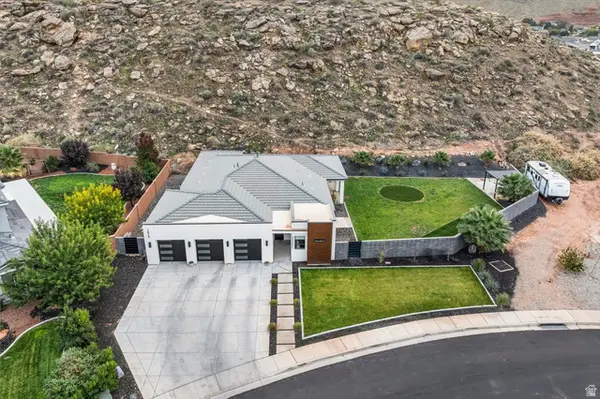 1675 S Carma St, Washington, UT 84780