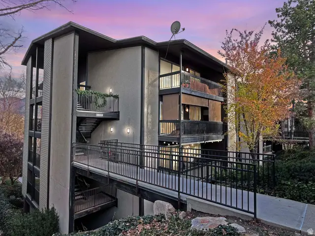 4953 S Eastridge Ln #143, Salt Lake City, UT 84117 - Image #2