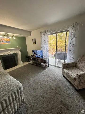 460 E Creekside Cir S #B, Murray, UT 84107 - Image #3