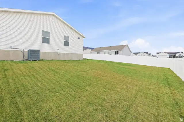 1128 W High Plains Dr, Grantsville, UT 84029 - Image #3