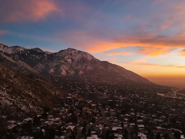 3459 S Crestwood Dr, Salt Lake City, UT 84109 - Image #2