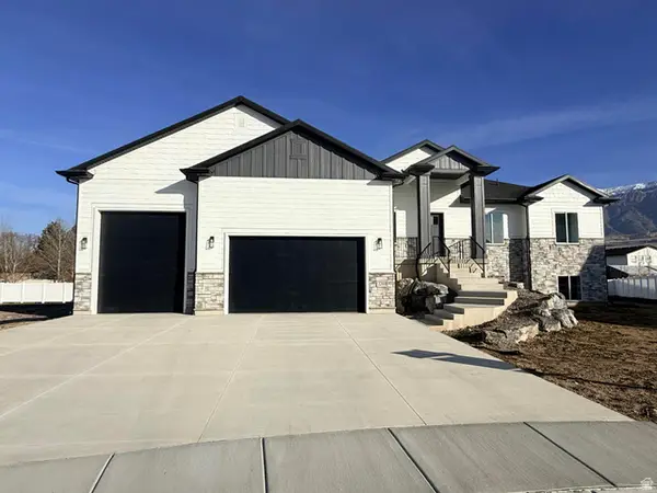 3268 N 2425 W, Farr West, UT 84404