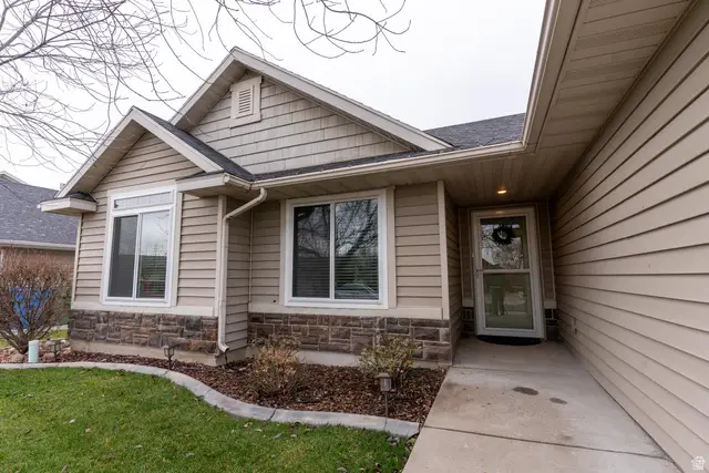 23 Andrews Ln, Providence, UT 84332 - Image #2