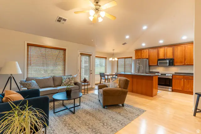 23 Andrews Ln, Providence, UT 84332 - Image #3