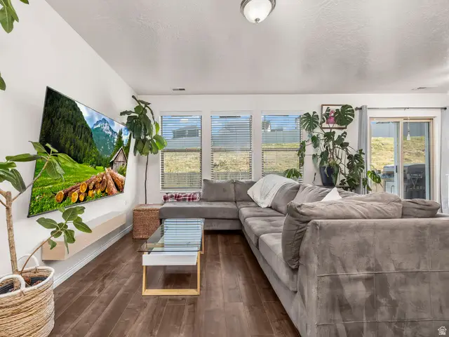 1222 Firefly Dr, Spanish Fork, UT 84660 - Image #3