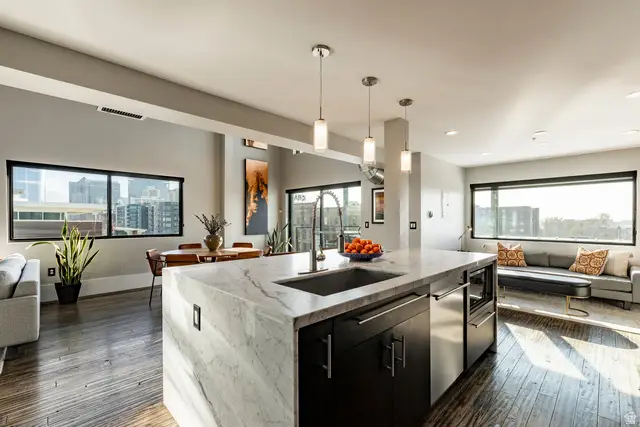 328 W 200 S #601, Salt Lake City, UT 84101 - Image #2