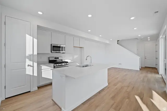 1338 E 1670 N #820, Payson, UT 84651 - Image #2