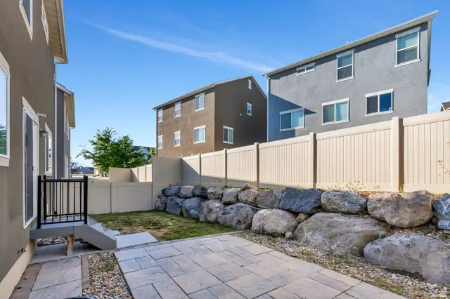 2987 S Willow Creek Dr, Saratoga Springs, UT 84045 - Image #2