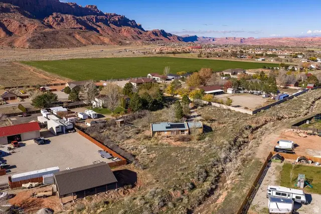 4050 E Querencia Ct, Moab, UT 84532 - Image #2