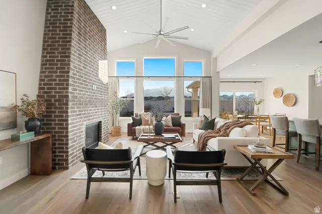 733 W Lighthouse Dr, Saratoga Springs, UT 84045 - Image #2