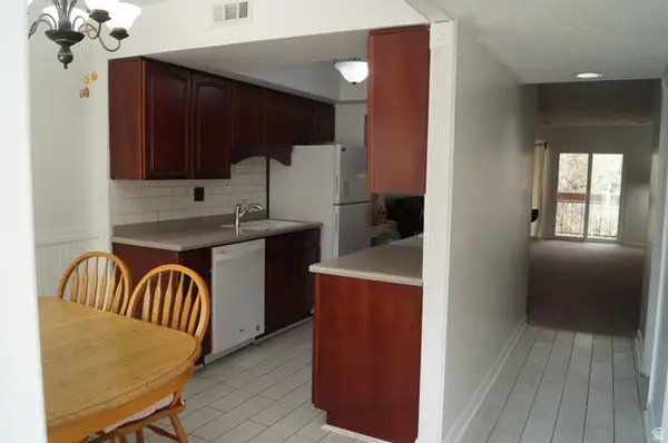 5197 S Gravenstein Park W #240, Murray, UT 84107