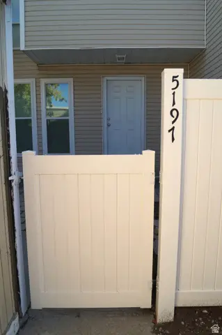 5197 S Gravenstein Park W #240, Murray, UT 84107 - Image #2