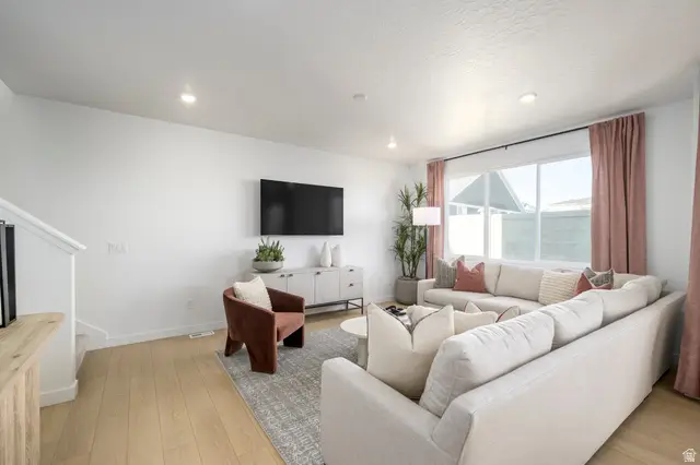 7572 S Tourmaline Way W #318, West Jordan, UT 84081 - Image #3