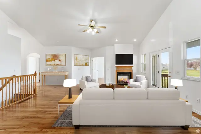 1430 S Heather Ln, Syracuse, UT 84075 - Image #3