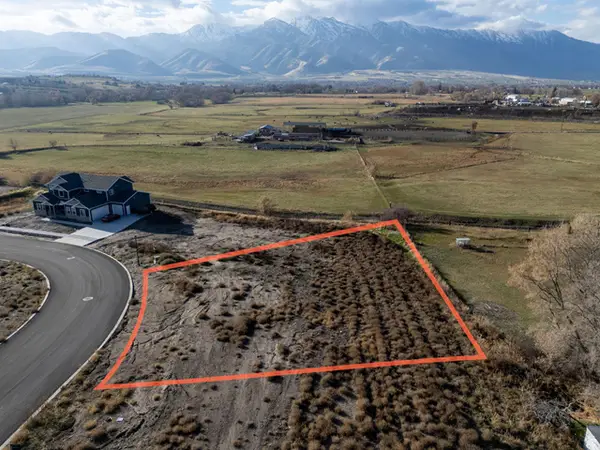 844 W 70 N #88, Hyrum, UT 84319