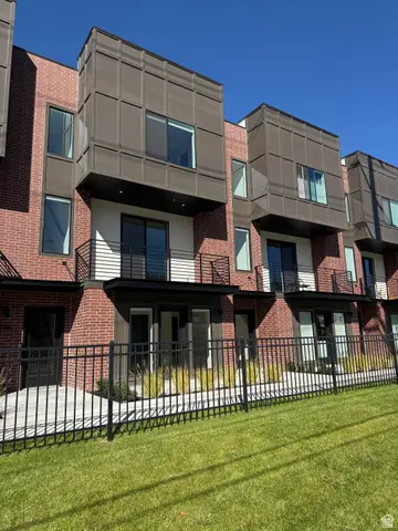 598 E Betsey Cv S #19, Salt Lake City, UT 84107