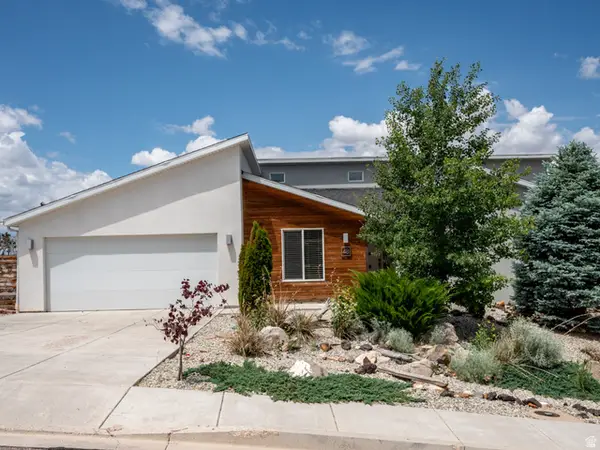 48 S Cimarron Cir, Cedar City, UT 84720