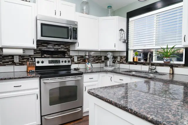 2531 W 1275 N, Layton, UT 84041 - Image #1