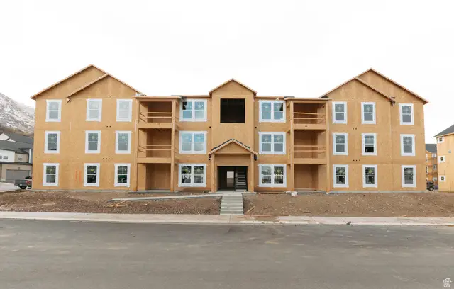 675 W 4500 S #P101, Mapleton, UT 84664 - Image #1