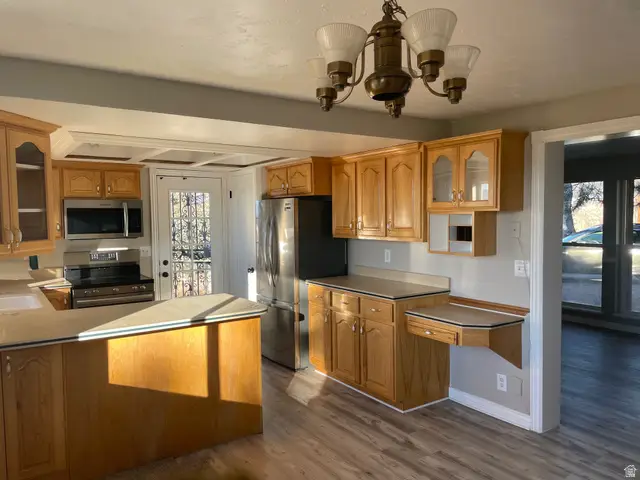 423 N 900 E, Mount Pleasant, UT 84647 - #2