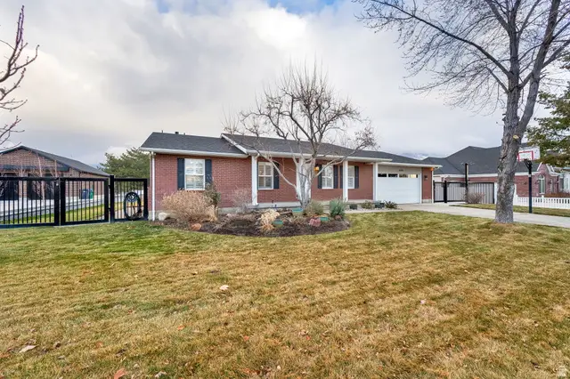 11545 S Hagan Rd, Sandy, UT 84092 - Image #3