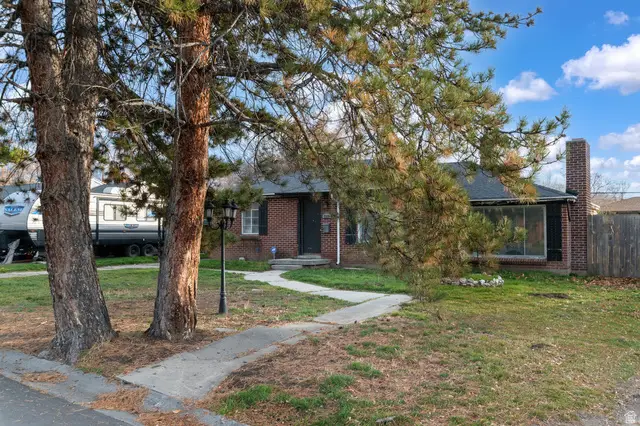 2260 E Haun Ave, Holladay, UT 84121 - Image #2