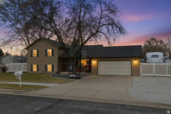 1154 W 2600 N, Clinton, UT 84015