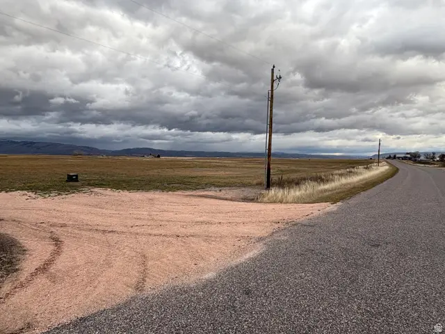 590 Lanark Rd #4, Montpelier, ID 83254 - Image #3