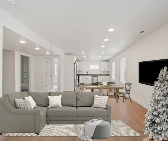 70 E Weekes Way, Clearfield, UT 84015 - Image #3