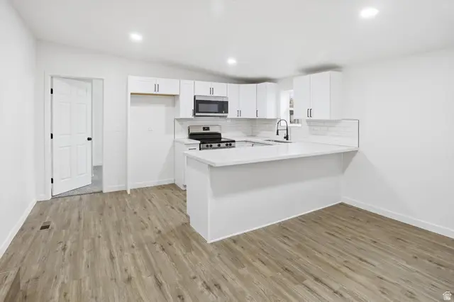 1320 W Indiana Ave S, Salt Lake City, UT 84104 - Image #3