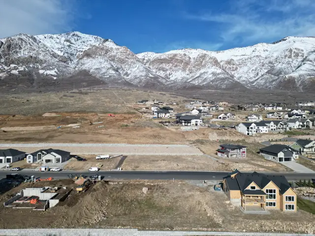 765 E Mountain Rd #192, North Ogden, UT 84414 - Image #1