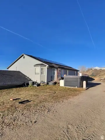 4355 Sagebrush Dr, Enoch, UT 84721 - Image #2