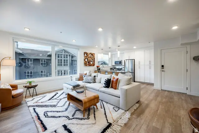 1293 Lowell Ave #A403, Park City, UT 84060 - Image #2